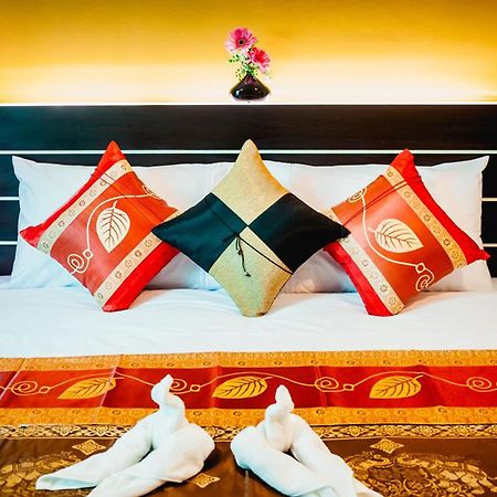 Chalong Boutique Inn Ngoại thất bức ảnh